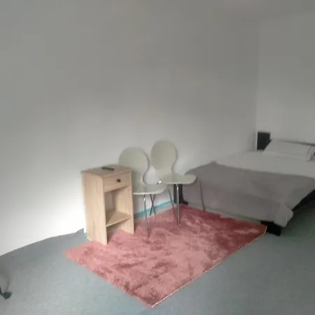 Hive For Rent In 홈스테이 올덴부르크